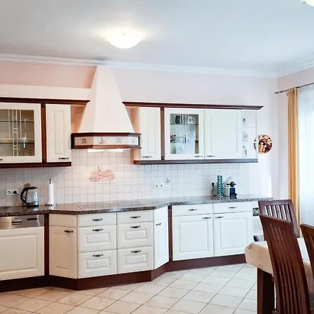 Appartamento Parkresidenz Maria - 160 M2 - Whirlpool - Terrasse - Exklusiv Am Goethepark